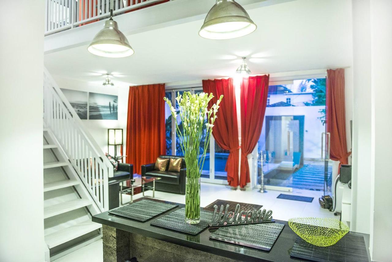 La Favela Club Villa In Seminyak Bagian luar foto
